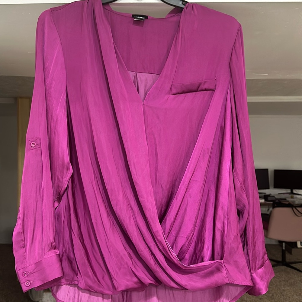 Beautiful formal top!
